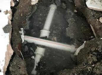 龙山阳台漏水维修公司为您分享楼上楼下漏水怎么处理